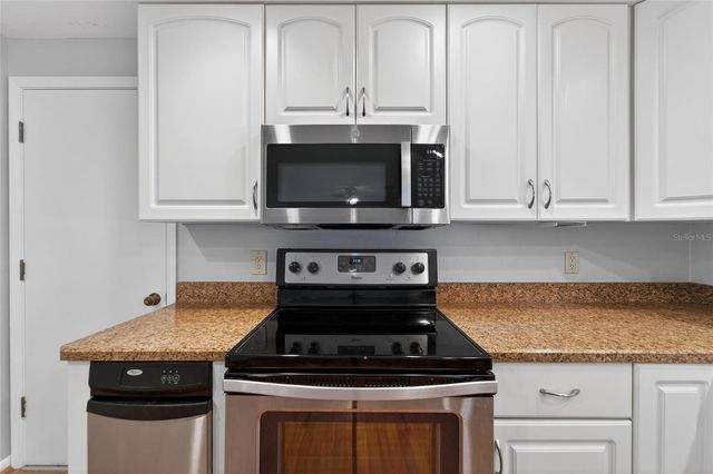 7333 ANDRE DRIVE, Zephyrhills, FL 33541