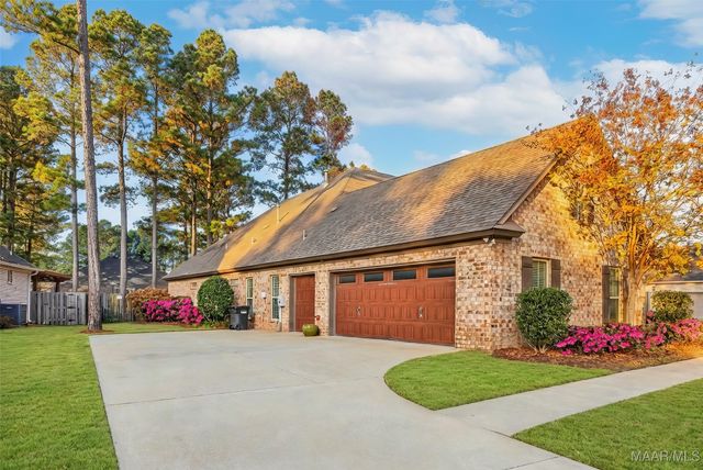 9179 CRESCENT LODGE Drive, Pike Road, AL 36064