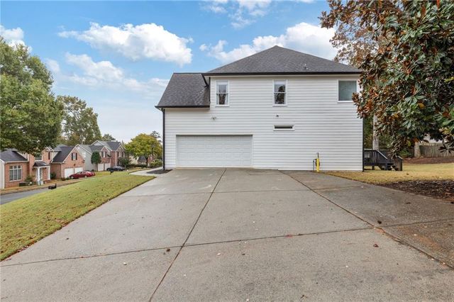 4290 Canterbury Walk Drive, Duluth, GA 30097