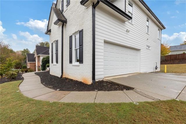 4290 Canterbury Walk Drive, Duluth, GA 30097