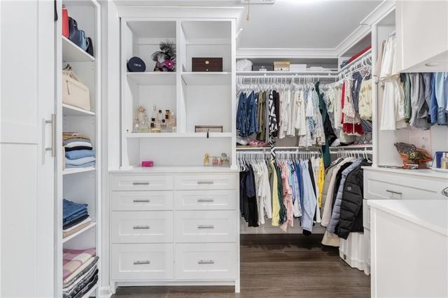 4290 Canterbury Walk Drive, Duluth, GA 30097