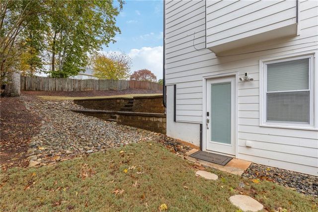 4290 Canterbury Walk Drive, Duluth, GA 30097