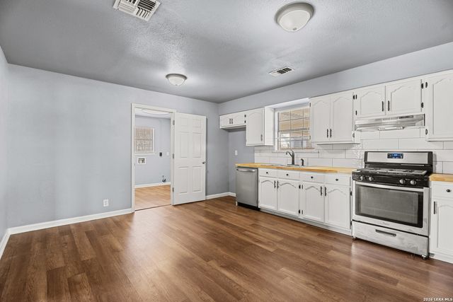 119 Tarrant, San Antonio, TX 78214