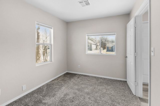 1445 N Lorraine Ave, Wichita, KS 67214