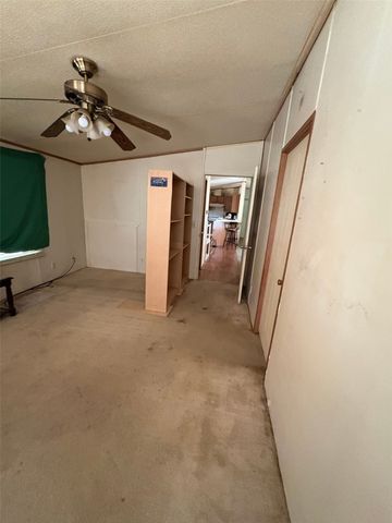 12316 Poppy Court, Justin, TX 76247