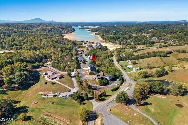 86 Blue Herring Way, Sevierville, TN 37876