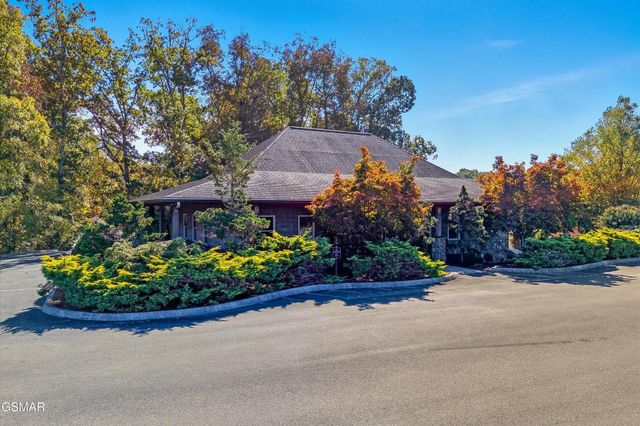 86 Blue Herring Way, Sevierville, TN 37876