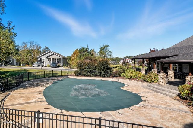 86 Blue Herring Way, Sevierville, TN 37876