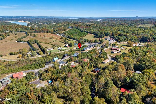 86 Blue Herring Way, Sevierville, TN 37876