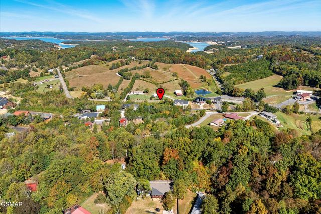 86 Blue Herring Way, Sevierville, TN 37876