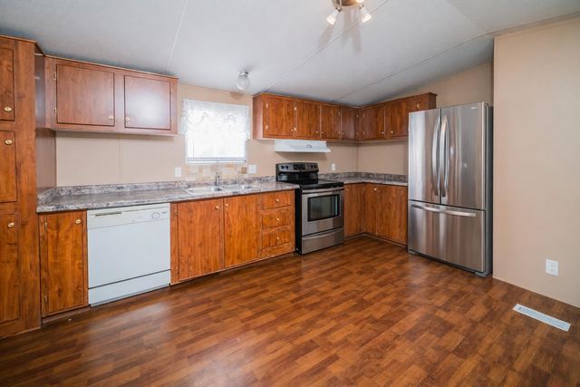 1701 Crystal Lake Dr., Myrtle Beach, SC 29575