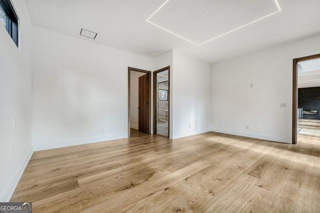 4250 Carmain Drive, Atlanta, GA 30342