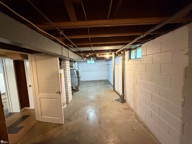 3513 Yale Street, Flint, MI 48503