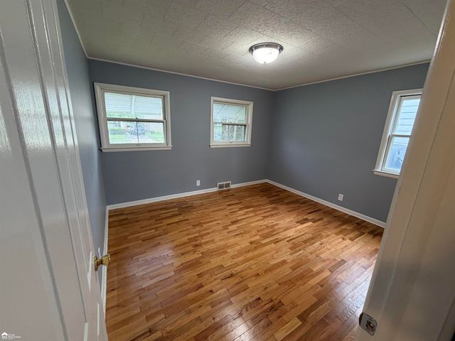 3513 Yale Street, Flint, MI 48503