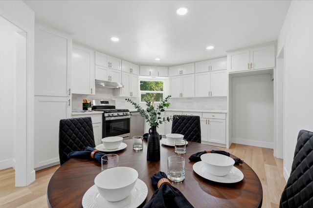 2114 Palm Avenue, Sanger, CA 93657