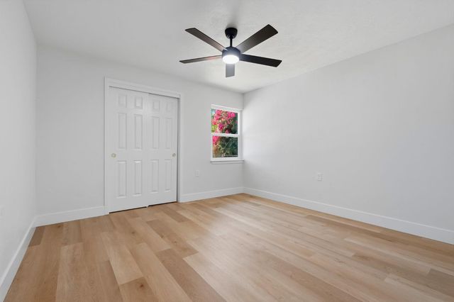 2114 Palm Avenue, Sanger, CA 93657