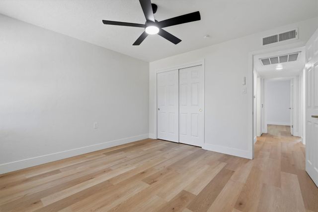 2114 Palm Avenue, Sanger, CA 93657