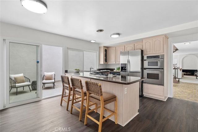 418 Vista Trucha, Newport Beach, CA 92660
