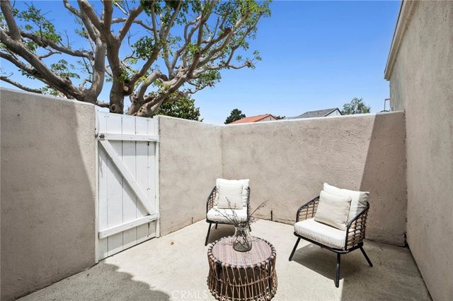 418 Vista Trucha, Newport Beach, CA 92660