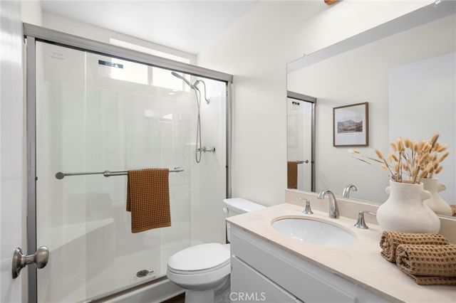 418 Vista Trucha, Newport Beach, CA 92660