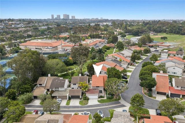 418 Vista Trucha, Newport Beach, CA 92660