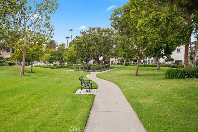 418 Vista Trucha, Newport Beach, CA 92660