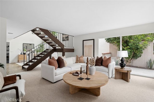 418 Vista Trucha, Newport Beach, CA 92660