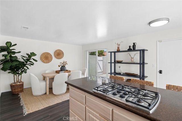 418 Vista Trucha, Newport Beach, CA 92660
