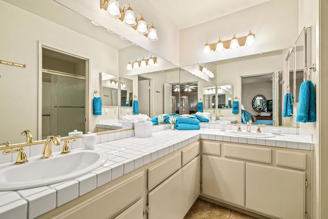 42818 Scirocco Road, Palm Desert, CA 92211