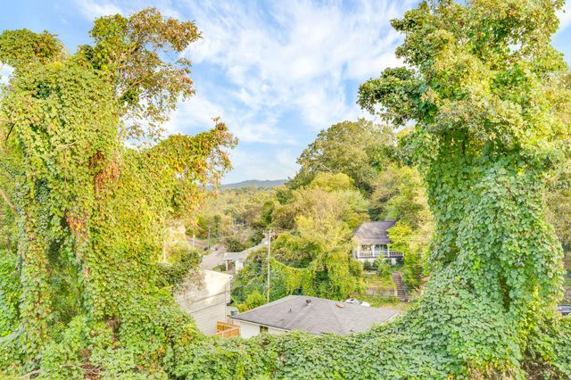 1116 W Mississippi Avenue, Chattanooga, TN 37405