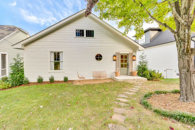 1116 W Mississippi Avenue, Chattanooga, TN 37405