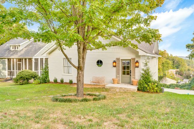 1116 W Mississippi Avenue, Chattanooga, TN 37405