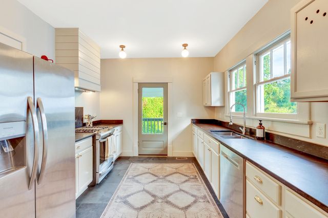 1116 W Mississippi Avenue, Chattanooga, TN 37405