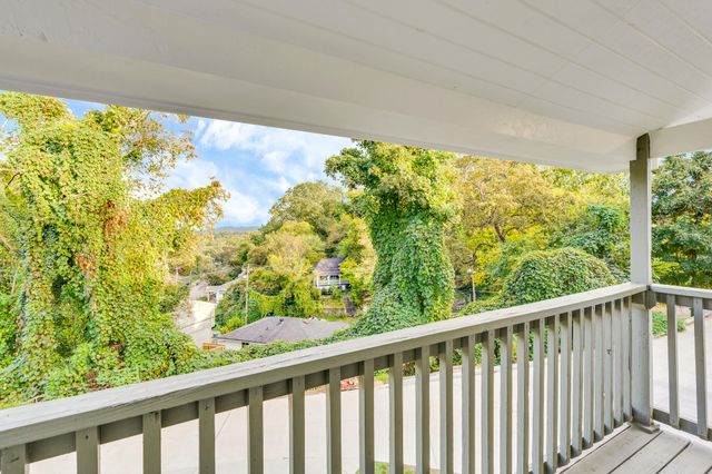 1116 W Mississippi Avenue, Chattanooga, TN 37405