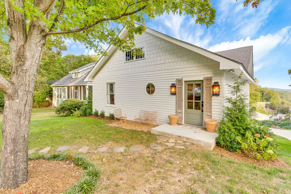 1116 W Mississippi Avenue, Chattanooga, TN 37405