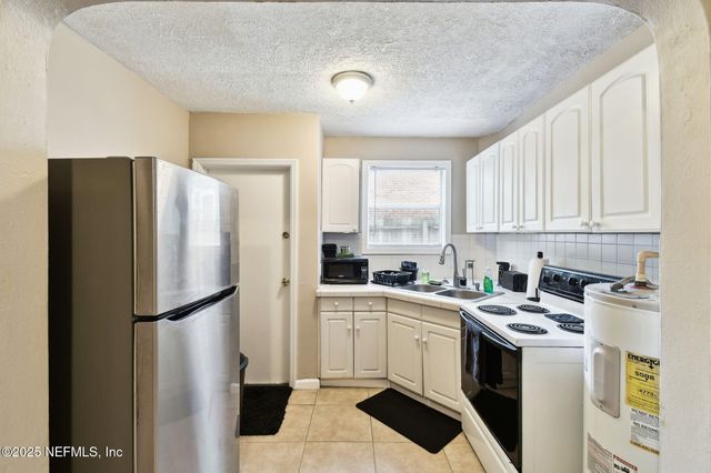 828 ACOSTA Street, Jacksonville, FL 32204