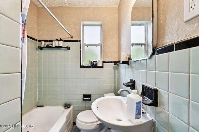 828 ACOSTA Street, Jacksonville, FL 32204