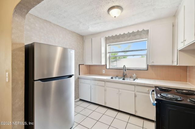 828 ACOSTA Street, Jacksonville, FL 32204