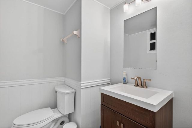 107 Royal Park Drive 1e, Oakland Park, FL 33309