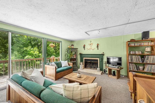57 Timber Lane, Wardsboro, VT 05360