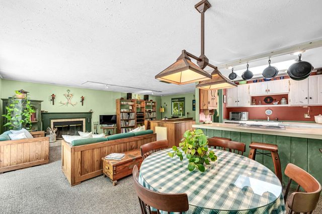 57 Timber Lane, Wardsboro, VT 05360