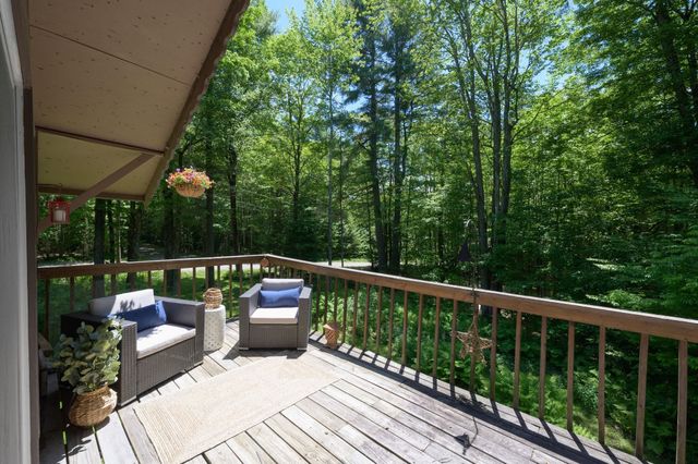 57 Timber Lane, Wardsboro, VT 05360