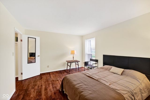 7472 Countrybrook Drive, Indianapolis, IN 46260