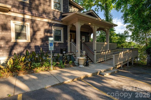 264 Haywood Road, Asheville, NC 28806