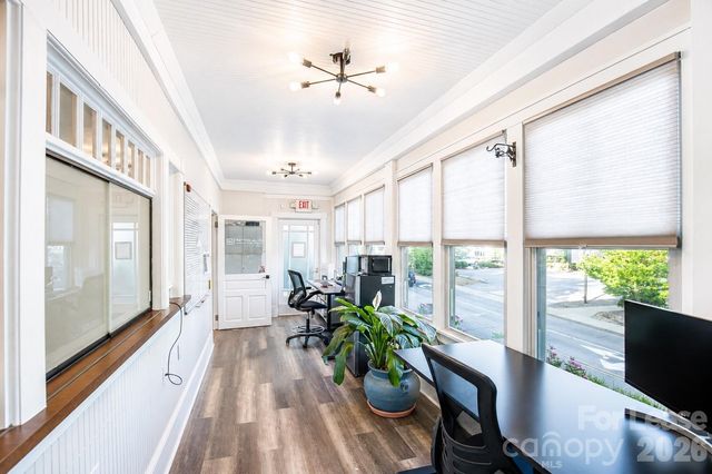 264 Haywood Road, Asheville, NC 28806