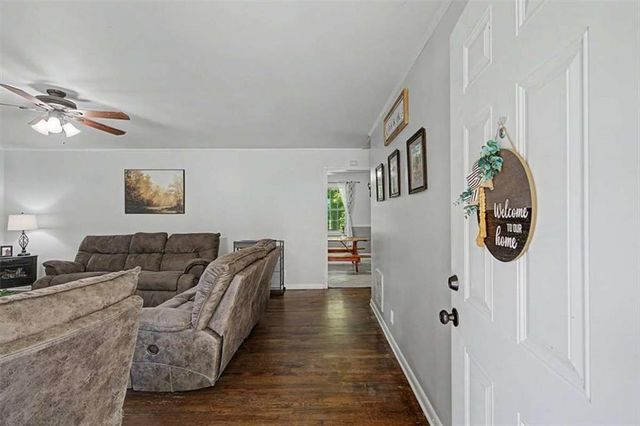 98 James Street, Tallapoosa, GA 30176