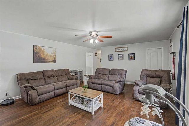 98 James Street, Tallapoosa, GA 30176