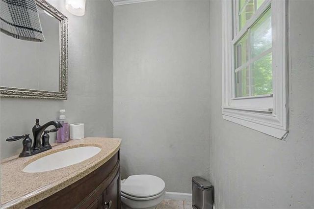 98 James Street, Tallapoosa, GA 30176