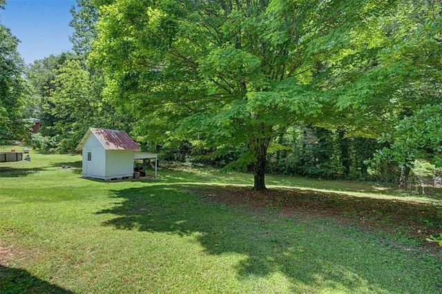 98 James Street, Tallapoosa, GA 30176