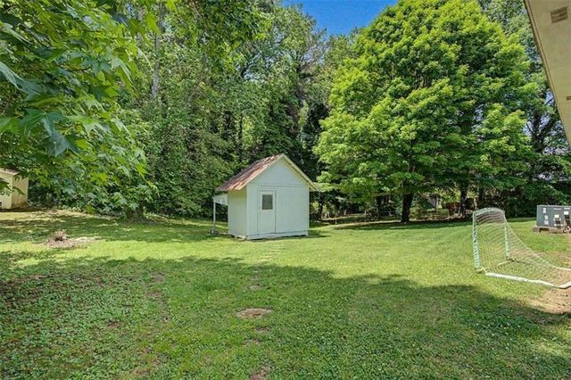 98 James Street, Tallapoosa, GA 30176